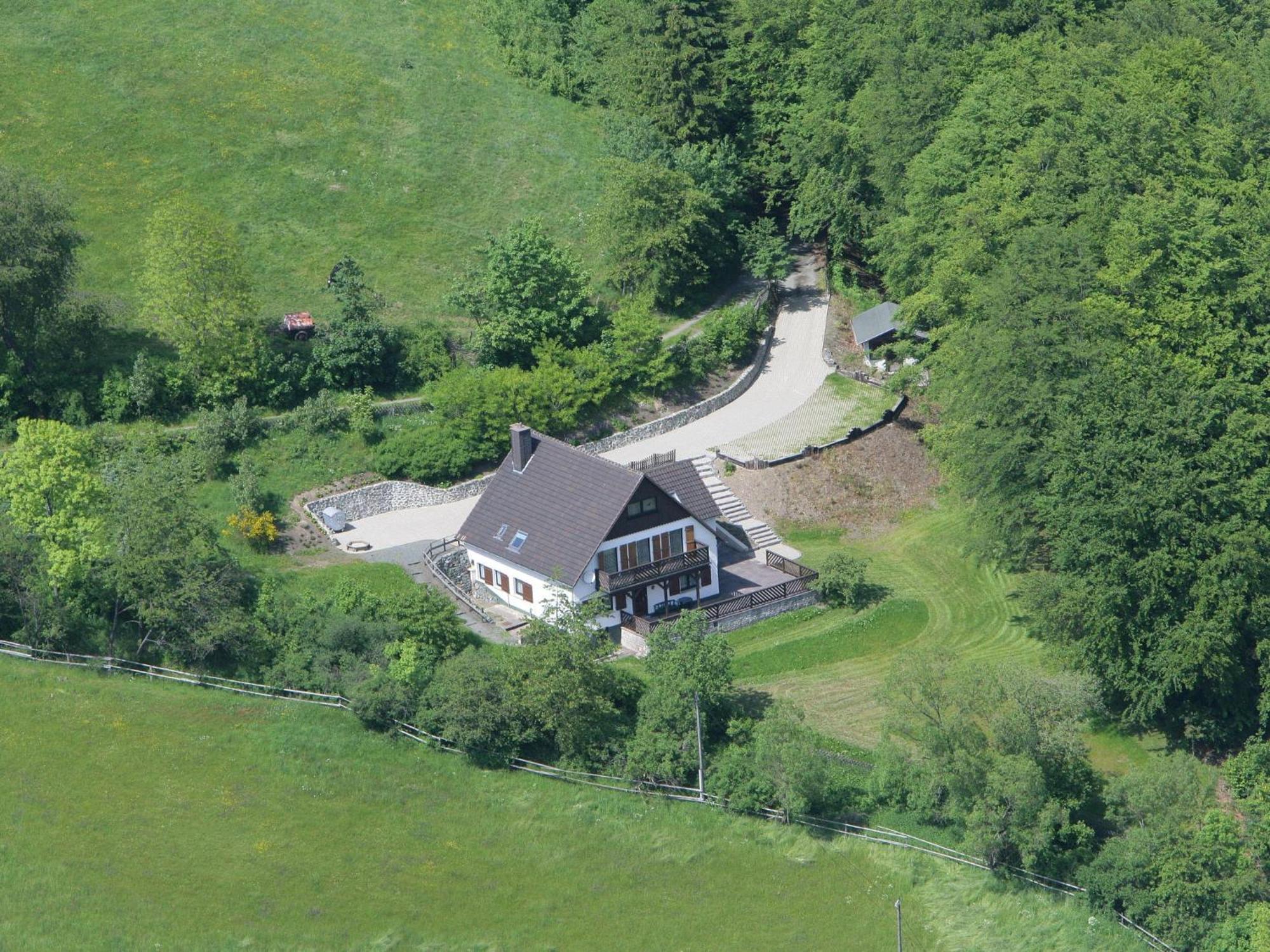 Nice Holiday Home Near Ski Area Medebach Kültér fotó